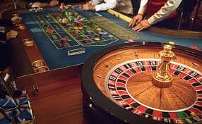 Antarmuka Mahjong Ways menampilkan gulungan 5-baris dan simbol tradisional Mahjong Tampilan permainan Mahjong Ways dengan gulungan dan simbol